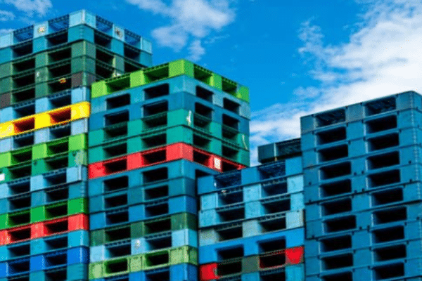 Stackable & Nestable Pallets