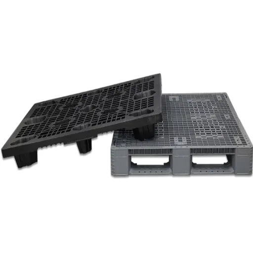 Standard Plastic Pallets: The Standard Side of the Custom vs Standard Comparison